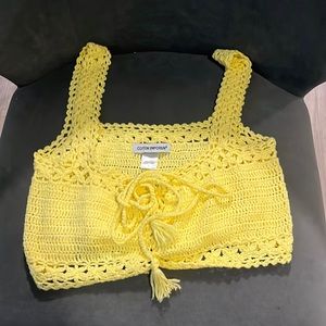 Cotton Emporium yellow crochet crop tank top!